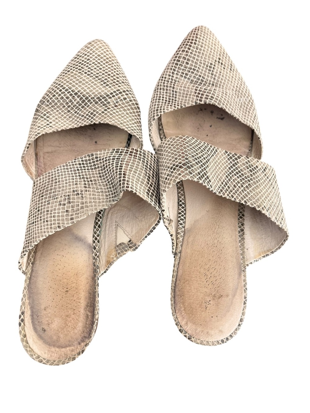 Berlin Women’s Size 9.5 Snakeskin Leather Pointed Toe Mule Flats